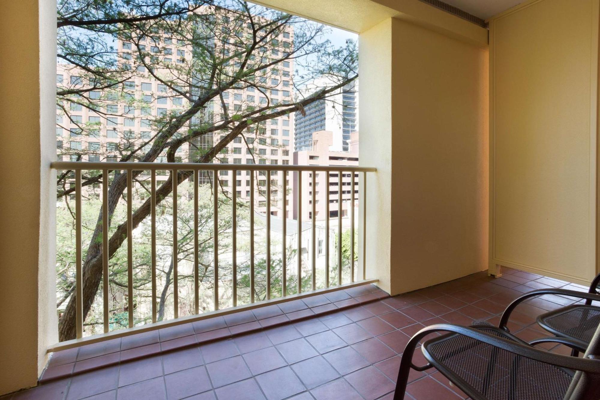 Drury Inn & Suites San Antonio Riverwalk Экстерьер фото