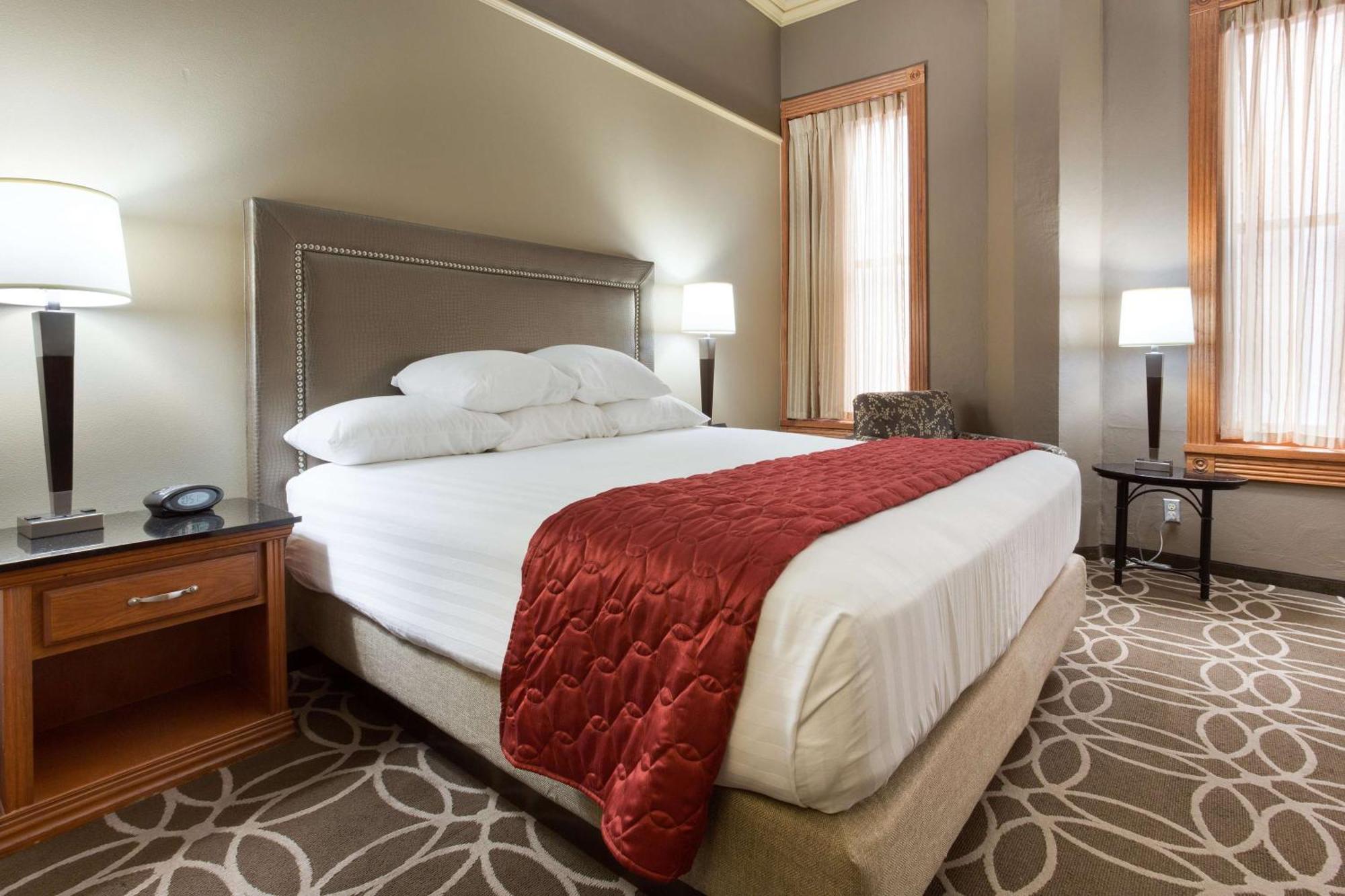 Drury Inn & Suites San Antonio Riverwalk Экстерьер фото